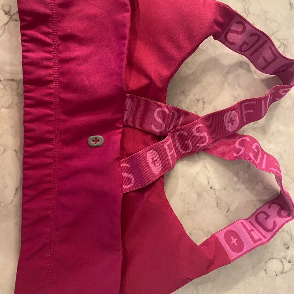 Figs sports bra. Size large - Picture 3 of 3
